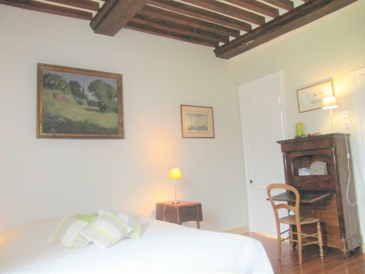 Bed & Breakfast Chateau Les Cedres Bretteville-l'Orgueilleuse Exteriör bild