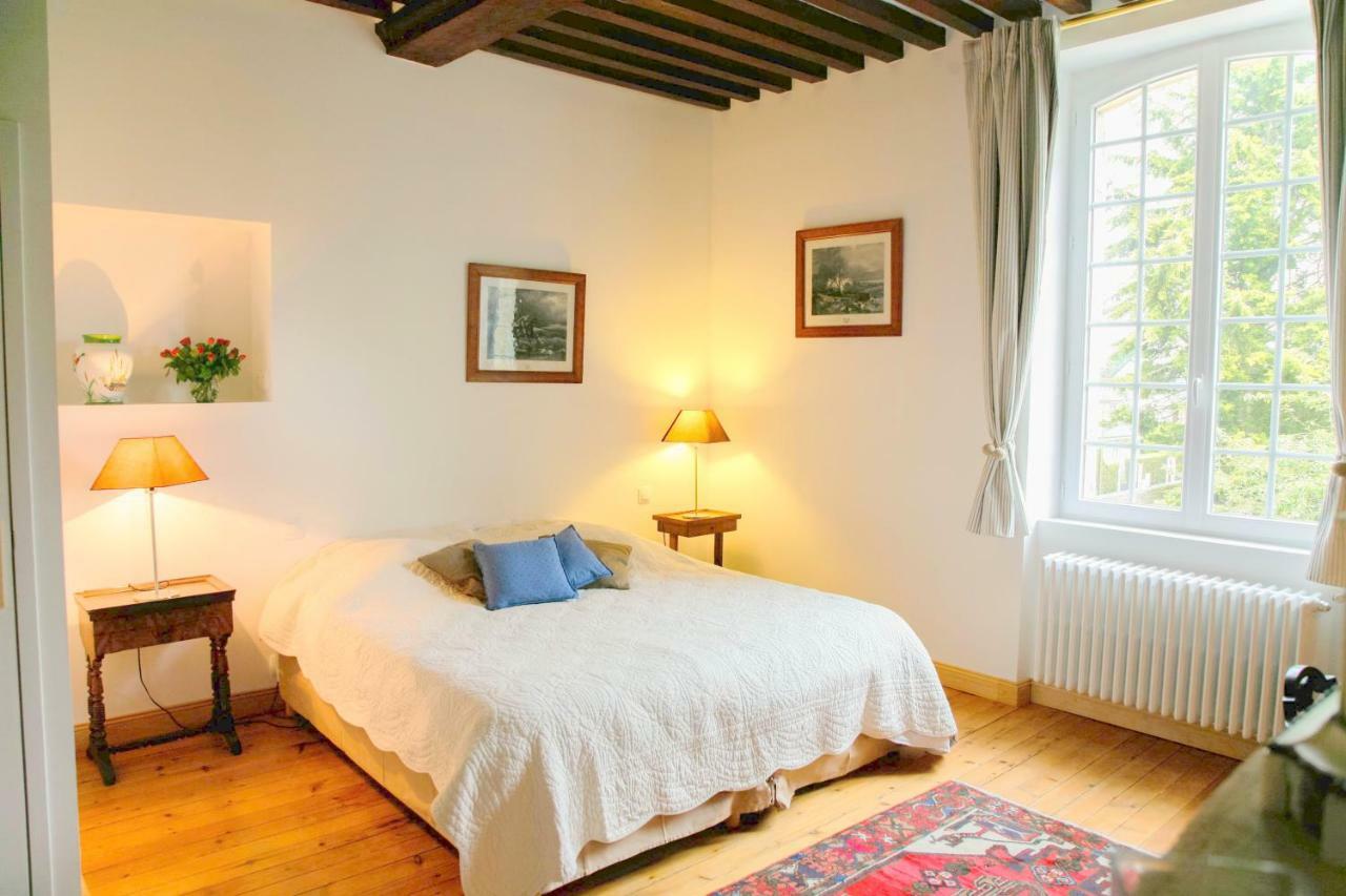 Bed & Breakfast Chateau Les Cedres Bretteville-l'Orgueilleuse Exteriör bild