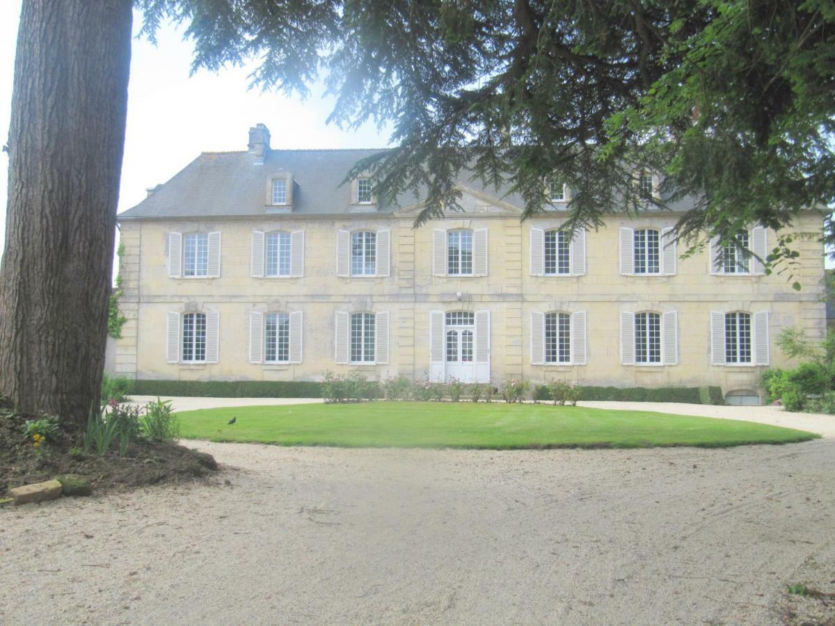 Bed & Breakfast Chateau Les Cedres Bretteville-l'Orgueilleuse Exteriör bild